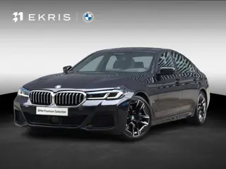 BMW 5-serie Sedan 530i | High Executive | M Sportpakket | Panodak | Head-Up | Trekhaak | Driving Ass