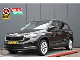 Škoda Karoq 1.0 TSI Business Edition trekhaak (bj 2023)