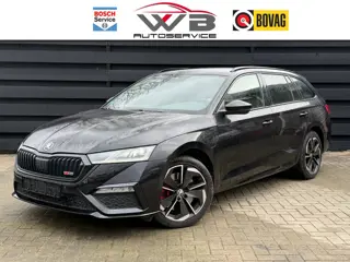 Skoda Octavia Combi 1.4 TSI RS iV PHEV I Carplay I ACC I Stuurverw I Carbon