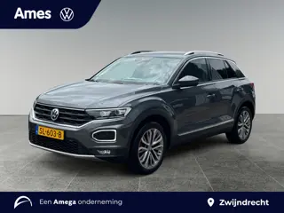 Volkswagen T-Roc 1.5 150pk TSI Sport Navigatiefunctie 'Discover Media' | Velgen 'Montego Bay', 18 in