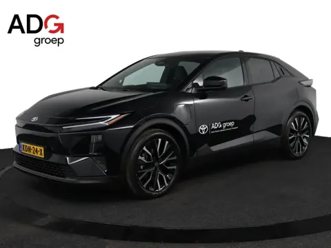 Toyota C-HR+ First Edition 77 kWh | Apple Carplay/Android Auto | Parkeersensoren | Stoel/stuurverwar