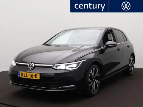 Volkswagen Golf 1.4 eHybrid Style | Camera | ACC | Zwenkbare trekhaak | Elek. Stoel | Navi |