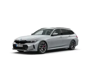 BMW 3 Serie Touring 330e M-Sport Pro | Panorama | 19" | Trekhaak | Harman Kardon