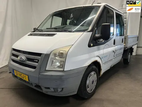 Ford Transit 300M 2.2 TDCI DC - Dynamo defect - Schade