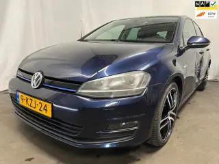 Volkswagen Golf 1.6 TDI Highline BlueMotion - Linker zijschade - Schade