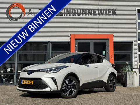 Toyota C-HR 1.8 Hybrid Executive / Bi-tone / Parelmoer / Applecarplay/Android Auto / Allseason Bande