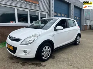 Hyundai I20 1.2i DynamicVersion Airco