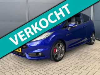 Ford Fiesta 1.6 ST2 / Nw Riem / Recaro / Led