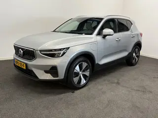 Volvo XC40 1.5 T4 Plug-in hybrid Plus Bright Leer/ Stoelverw./ Mem. stoel/ Camera/ facelift
