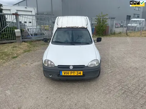 Opel Combo 1.4i