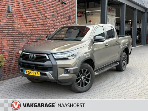 Toyota HiLux 2.8 D 4WD Invincible AchteruitrijCam./Adapt.Cruise/JBL-Audio/PDC/LED/DAB/Clima/Elek.Sto