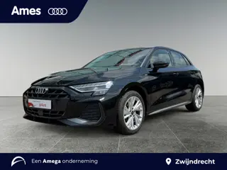 Audi A3 Sportback 35 150pk TFSI S edition Parkeersensoren | Stoelverwarming | Adaptive Cruise Contro