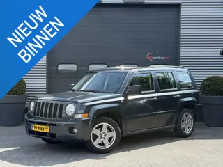 Jeep Patriot 2.4 Sport Adventure | Airco | Elektrische Ramen | Trekhaak | Lichtmetalen Velgen |