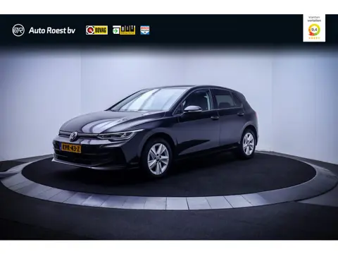 Volkswagen Golf 1.5 TSI 150pk LIFE Edition FULL LED | CARPLAY | STUUR+STOELVERW | CLIMA | DAB | PDC 