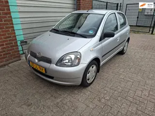 Toyota Yaris 1.3-16V VVT-i Sol 5-Drs Bj:2002 NAP!