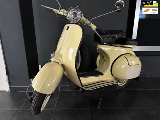 Vespa 150