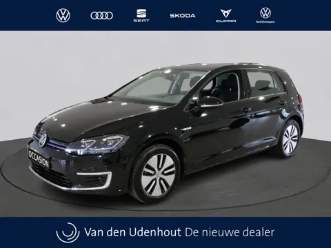Volkswagen e-Golf E-DITION | 49.000 KM! | LED | Parkeersensoren | Navigatie |