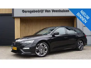 Skoda Octavia Combi 1.4 TSI 245pk RS iV PHEV Pano Cruise HUD Canton *Black optik* stuurverw Virtual 