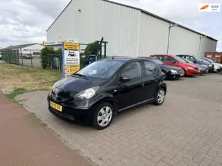 Toyota Aygo 1.0-12V +