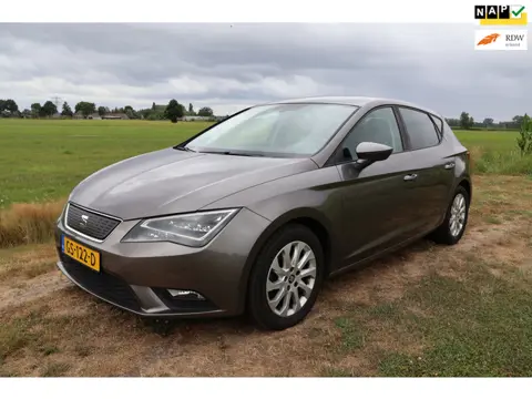 Seat Leon 1.0 EcoTSI Style Connect|Carplay|Trekhaak|Parkeercamera|Bluetooth|Nieuwe APK|NL-auto-NAP|6