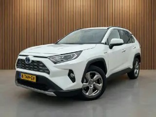 Toyota RAV4 2.5 Hybrid AWD Executive / leer / trekhaak / stoelventilatie / car play
