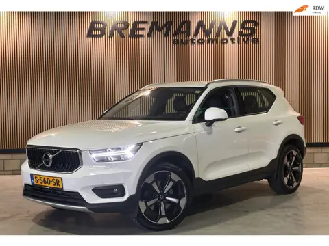 Volvo XC40 2.0 T4 / Automaat / CarPlay /