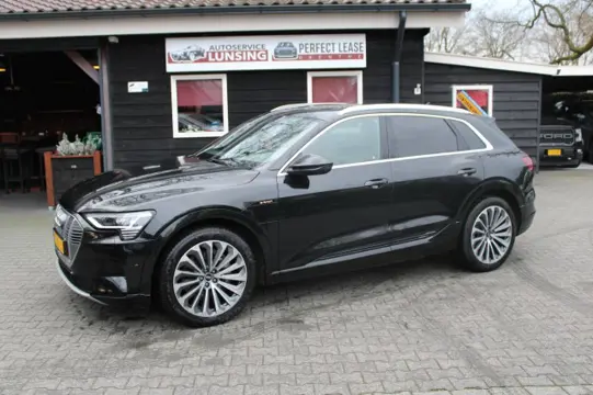 AUDI E-TRON 50 QUATTRO Business -Edition plus Panodak71KWh 313Pk