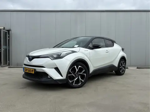Toyota C-HR 1.8 Hybrid Bi-Tone Plus | Trekhaak (bj 2017)