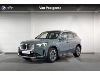 BMW iX1 eDrive20 Pure Edition | X-Line | Comfort Access | Stoelverwarming | Premium Pack