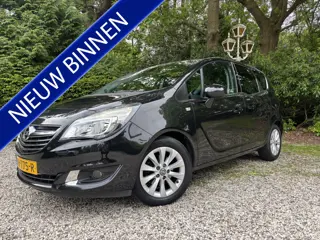 Opel Meriva 1.4 Turbo Cosmo / Airco / trekhaak / Slechts 86.000 km.