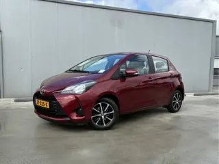 Toyota Yaris 1.0 VVT-i Connect (bj 2019)