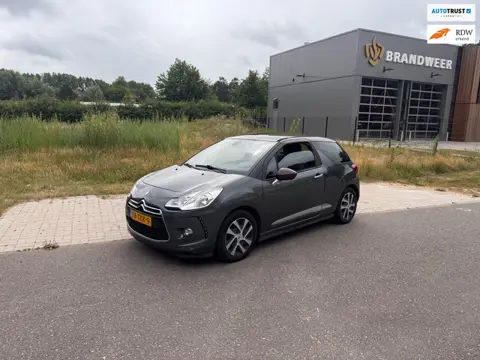 Citroen DS3 1.6 e-HDi So Chic Navi.Clima.Leder