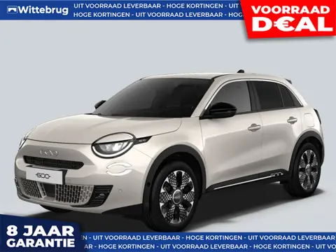 Fiat 600E La Prima 54 kWh DIRECT RIJDEN - RIJKLAAR - PACK DOLCE VITA - 8 JAAR GARANTIE