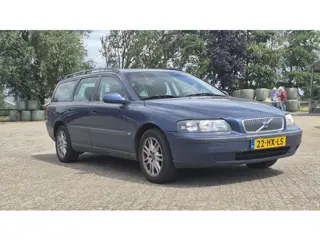 Volvo V70 2.4 T AWD Comfort Line 200 PK I AWD I APK 24-3-27