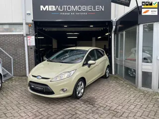 Ford Fiesta 1.25 Titanium/5Drs/Apk/voll leder/Clima/Airco/Nap/volledige onderhoud!