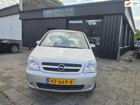 Opel Meriva 1.6-16V Cosmo