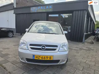 Opel Meriva 1.6-16V Cosmo