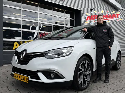 Renault Scénic 1.3 TCe Bose - Automaat I Navigatie I Airco I Sport pakket I LED I PDC I 1/2 Leer I D