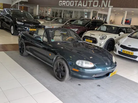 Mazda MX-5 1.6i Lederen interieur, Stuurbekrachtiging