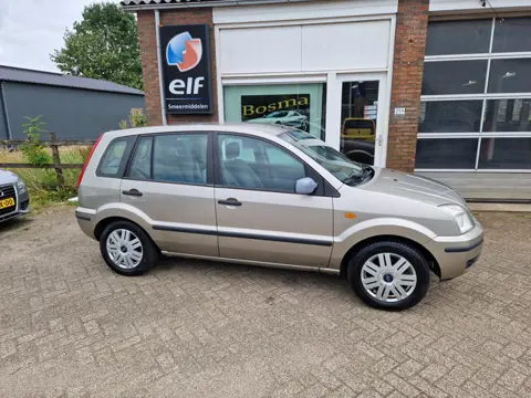 Ford Fusion 1.6-16V "First Edition" Airco - Cruise - Trekhaak - Apk 23-07-2027 !!