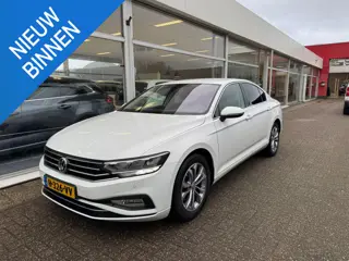 Volkswagen Passat 1.5 TSI Comfort Business | 1e eigenaar | Automaat | Airco | Elektrische ramen | Na