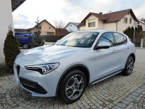 Alfa Romeo Stelvio 2.0T Q4 Ti (206kW/280pk) ** Bi-XENON/LED, NAVI+, LEDER, ACC, 19-inch LMV, MEM ** 