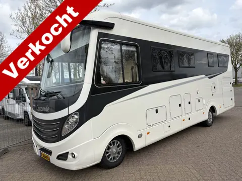 Concorde CHARISMA 850 L 204pk Aut BAR-zit GEEN Hefbed Lithium