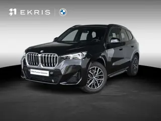 BMW X1 sDrive20i | M Sportpakket | Premium Pack | Comfort Pack | 18 inch | M Adaptief onderstel | Dr