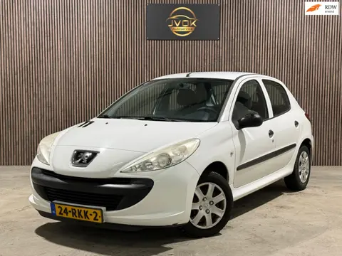 Peugeot 206 + 1.1 XR 2011 AIRCO 5-DEURS NAP