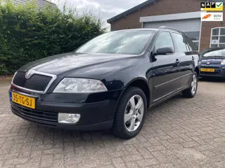 Skoda Octavia Combi 2.0 FSI 4x4 Bj 2006, Clima, Cruise, APK TOT 07-2027, inruil is mogeijk