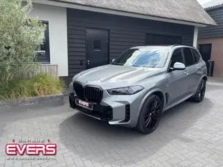 BMW X5 xDrive50e M-Sport Pro|Pano|H&K|Trekhaak|22"| BTW AUTO
