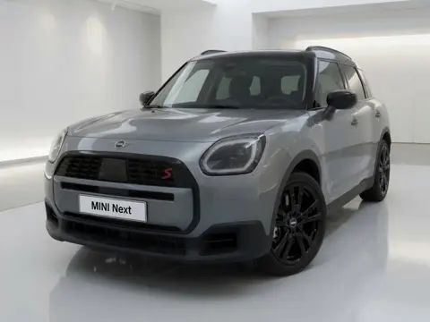 MINI Countryman 2.0 S ALL4 | 19" JCW | Panoramadak | Trekhaak | Stoel/Stuurverwarming | Voorbereidin
