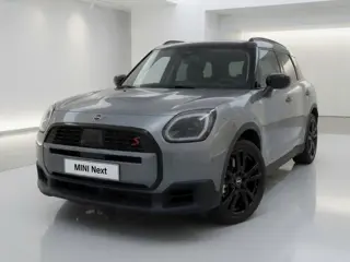 MINI Countryman 2.0 S ALL4 | 19" JCW | Panoramadak | Trekhaak | Stoel/Stuurverwarming | Voorbereidin