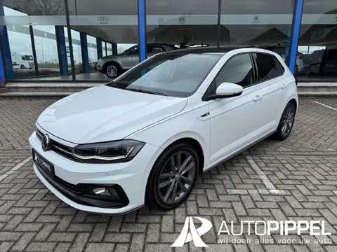 Volkswagen Polo 1.0 TSI Highline R-Line | DSG | Schuifdak | LED | LMV | Navi | ACC | Mooi!